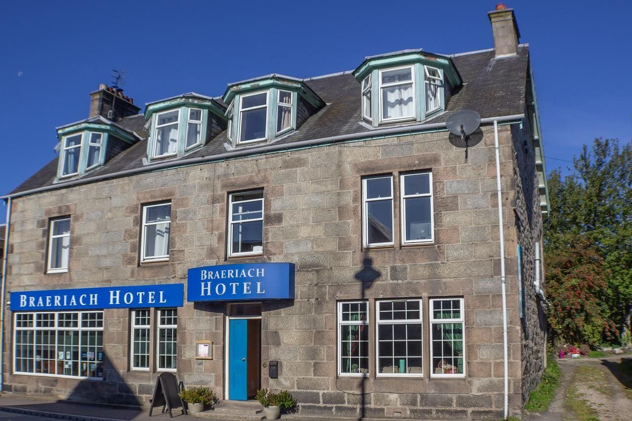 Oyo Braeriach Hotel, Highlands Scotland Newtonmore Kültér fotó